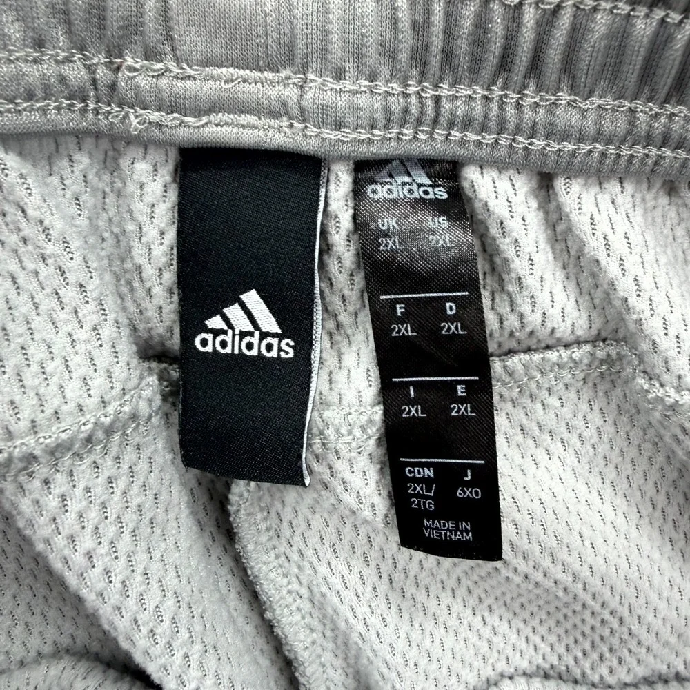 Adidas Track Pants Mens 2XL Gray Heather Essentials Matte Cut 3-Stripes Athletic